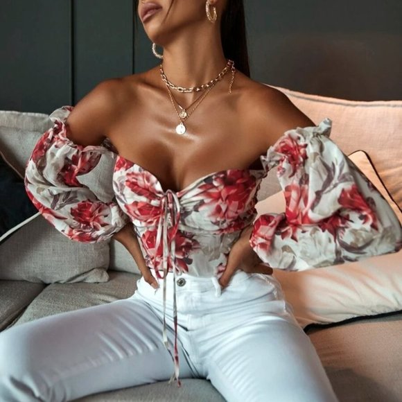 Floral Shirred Off Shoulder Crop Blouse - Picture 4 of 6